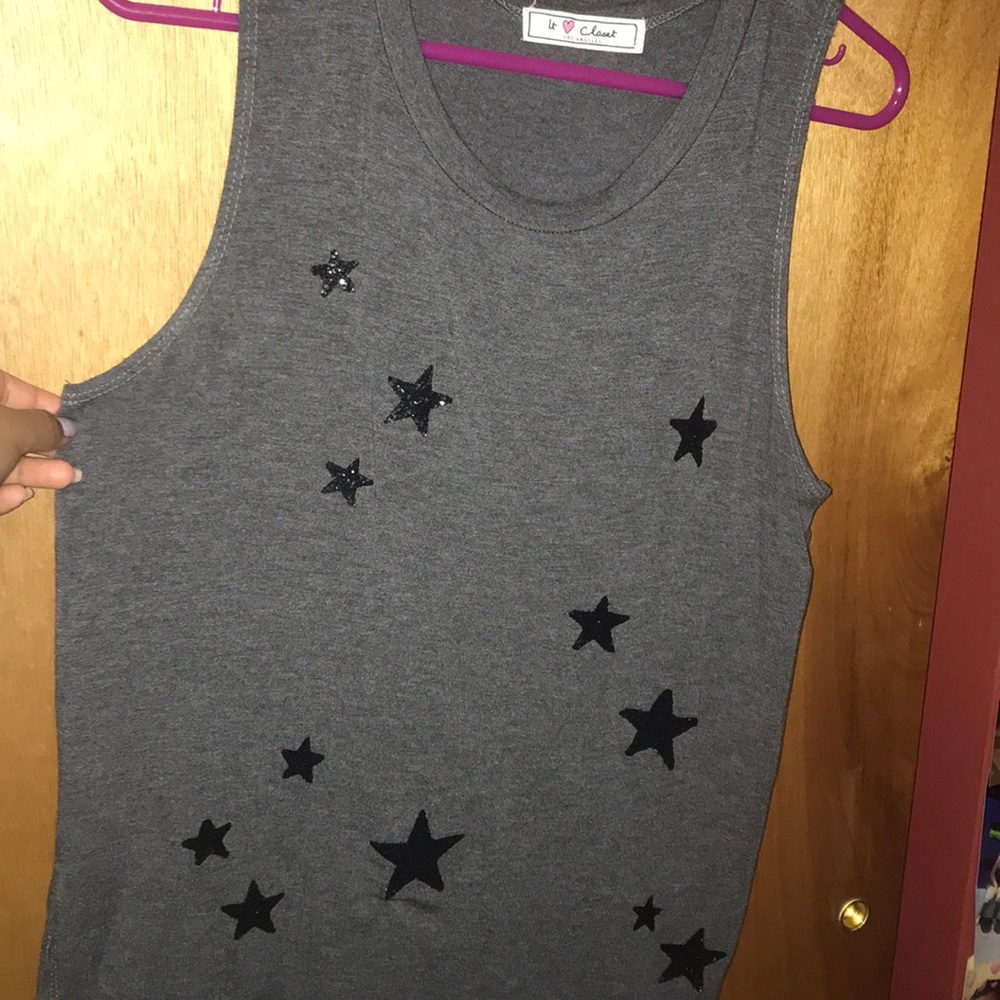 Dark gray tank top with stars